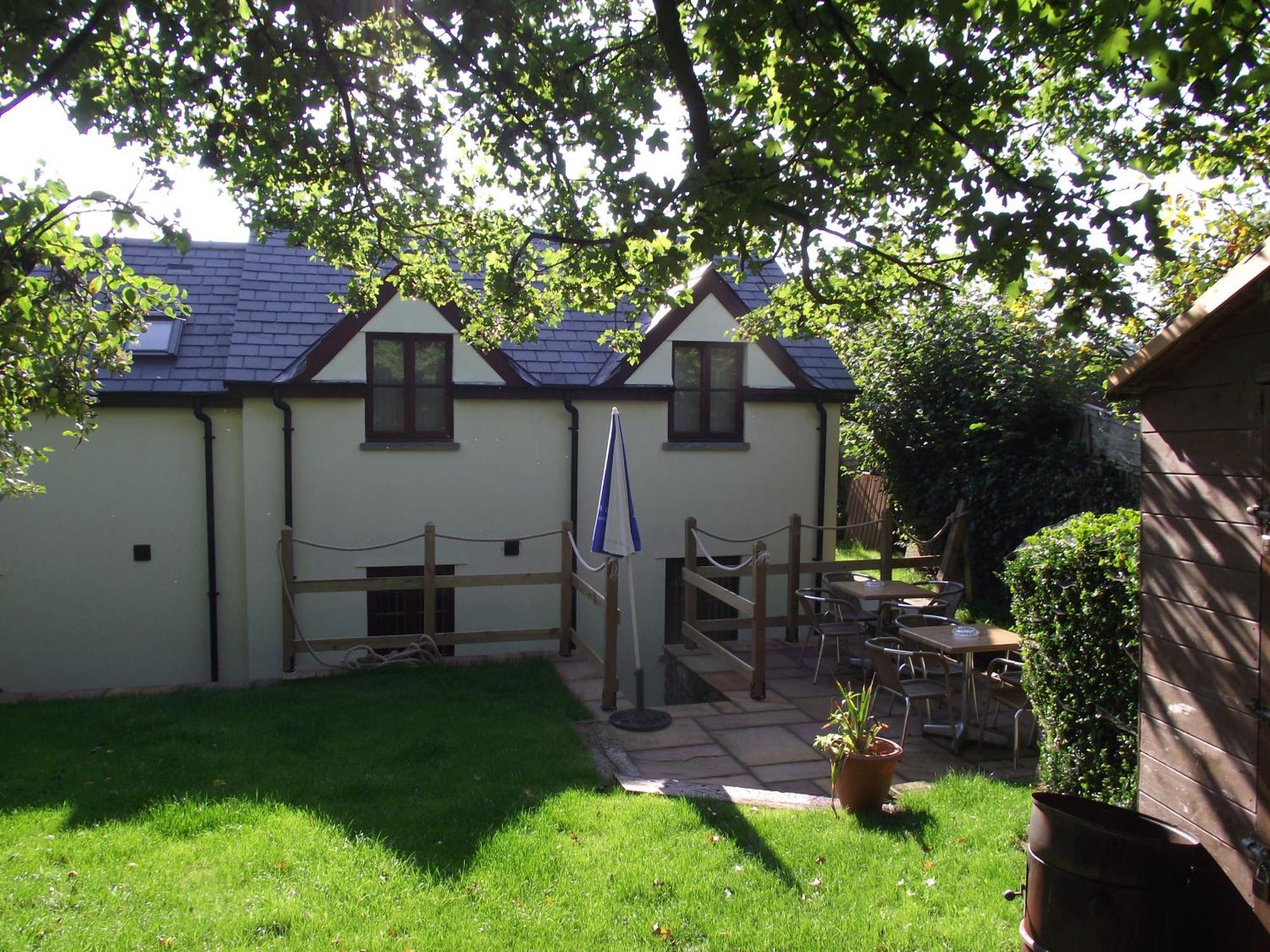 Carpenters Cottages Llanishen Bagian luar foto