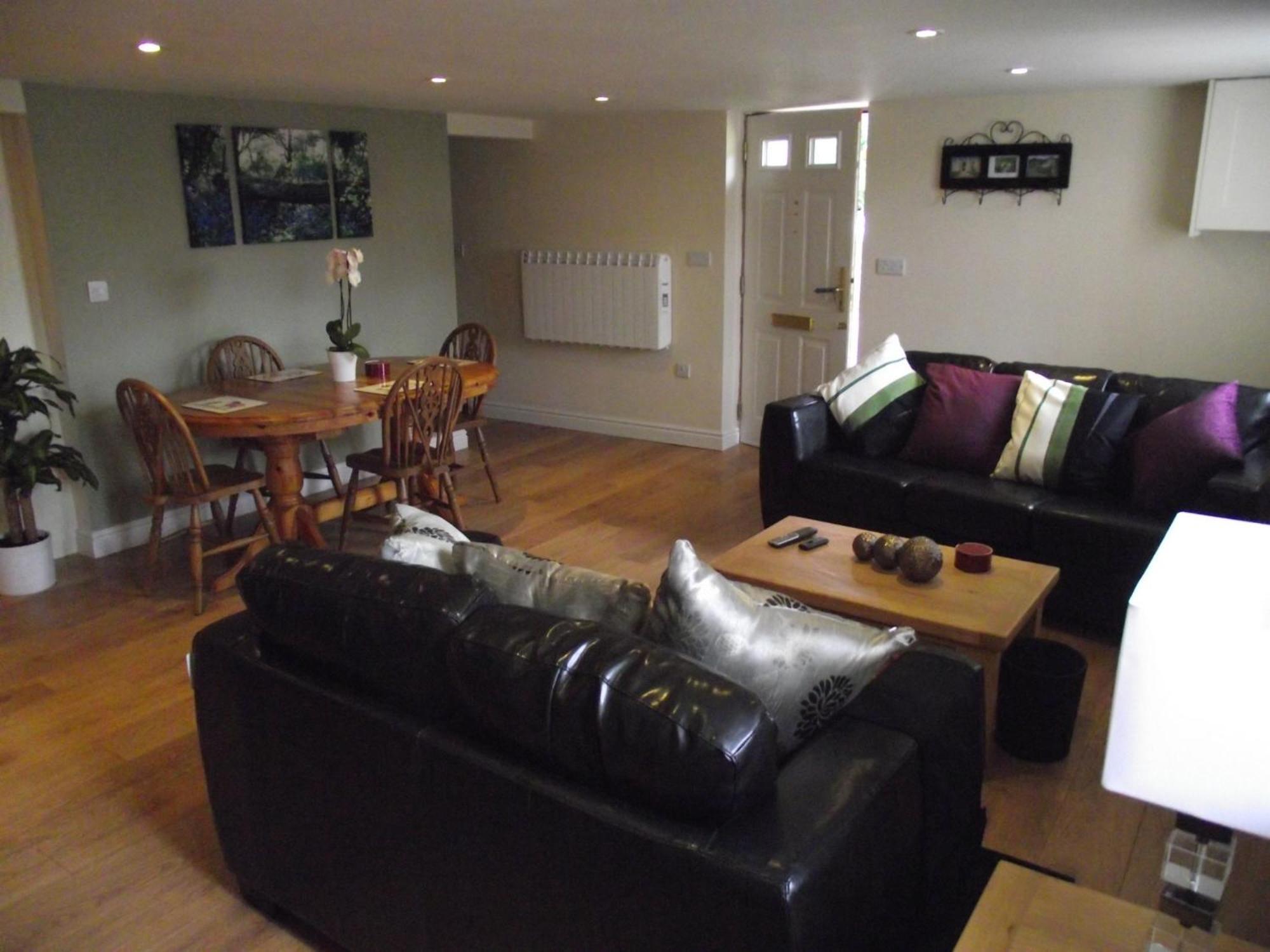 Carpenters Cottages Llanishen Bagian luar foto