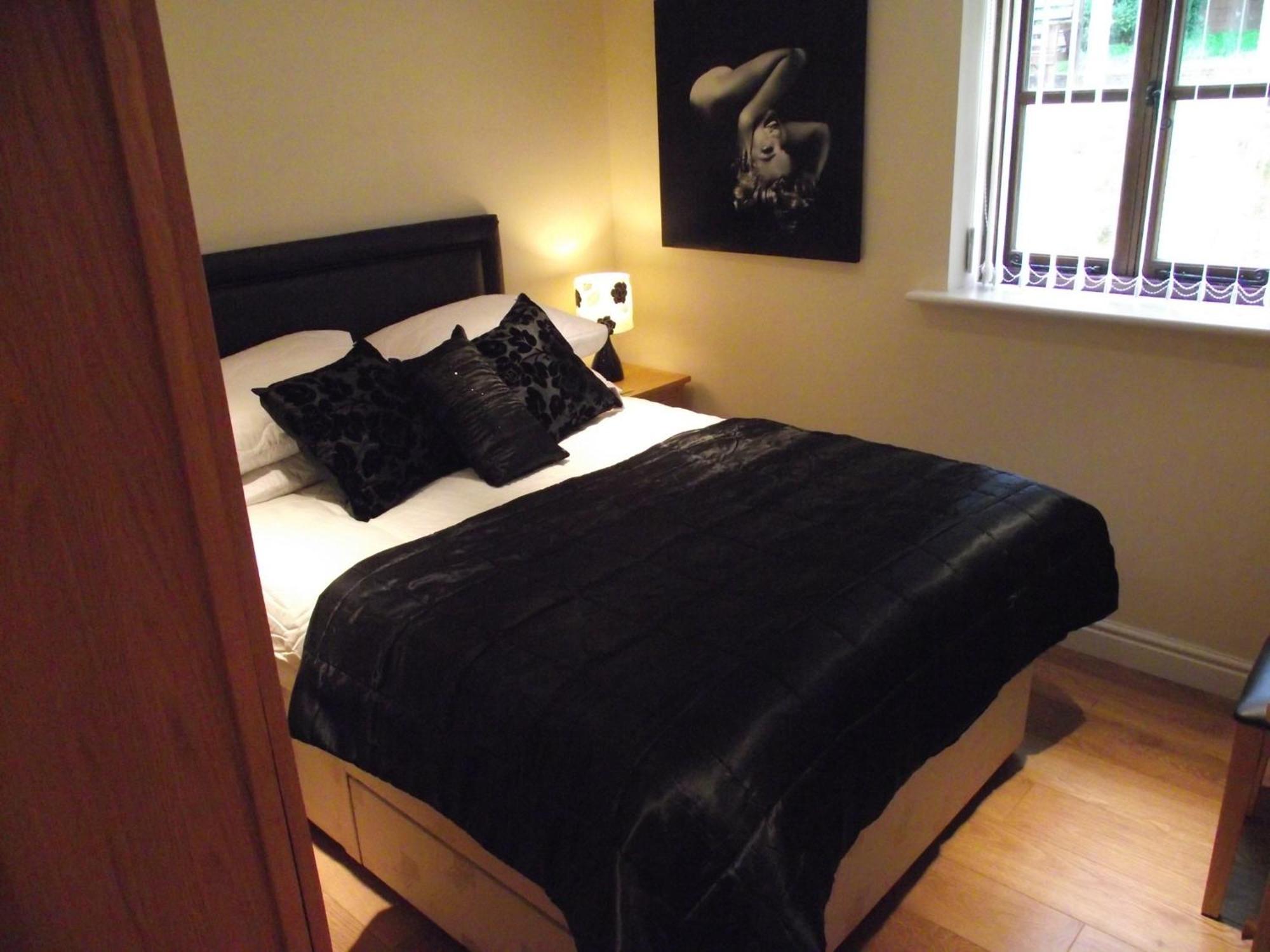 Carpenters Cottages Llanishen Bagian luar foto